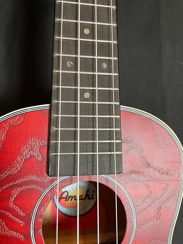 Amahi Classic Quilted Ash Concert Ukulele - Red - TuneTown Music Gear